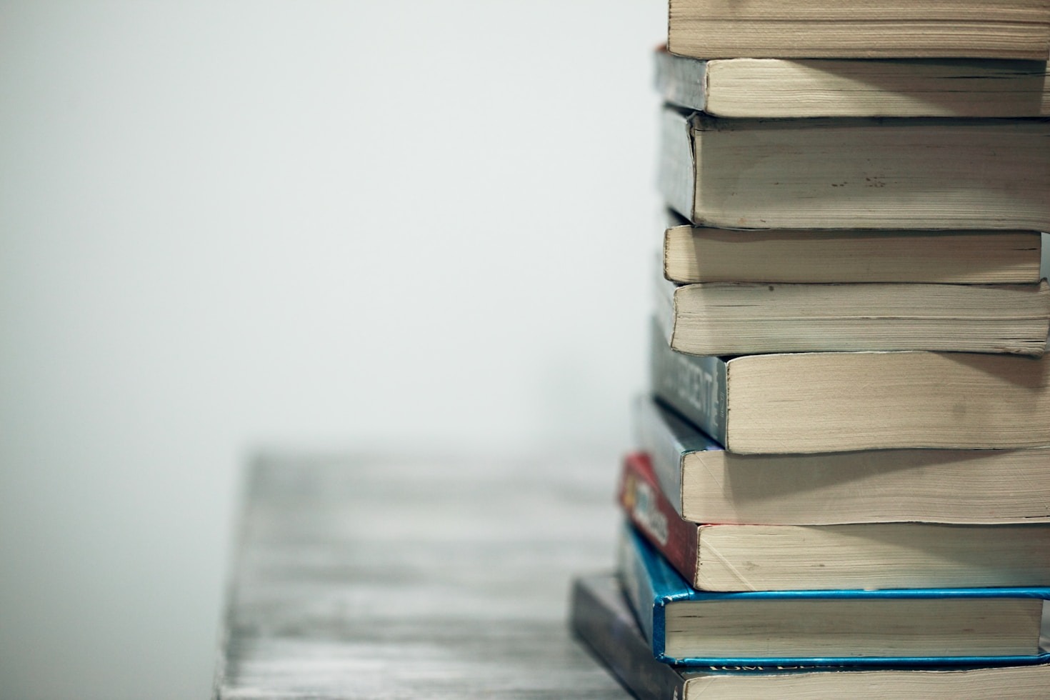 Top Tips for Discovering Hidden Gem Books